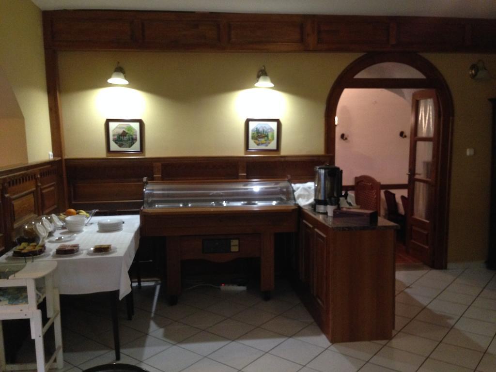 Juhasz Fogado Bed and Breakfast Fonyód Buitenkant foto