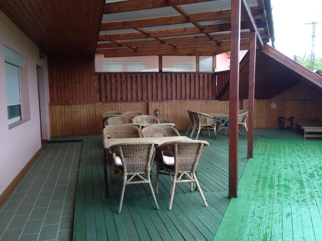 Juhasz Fogado Bed and Breakfast Fonyód Buitenkant foto