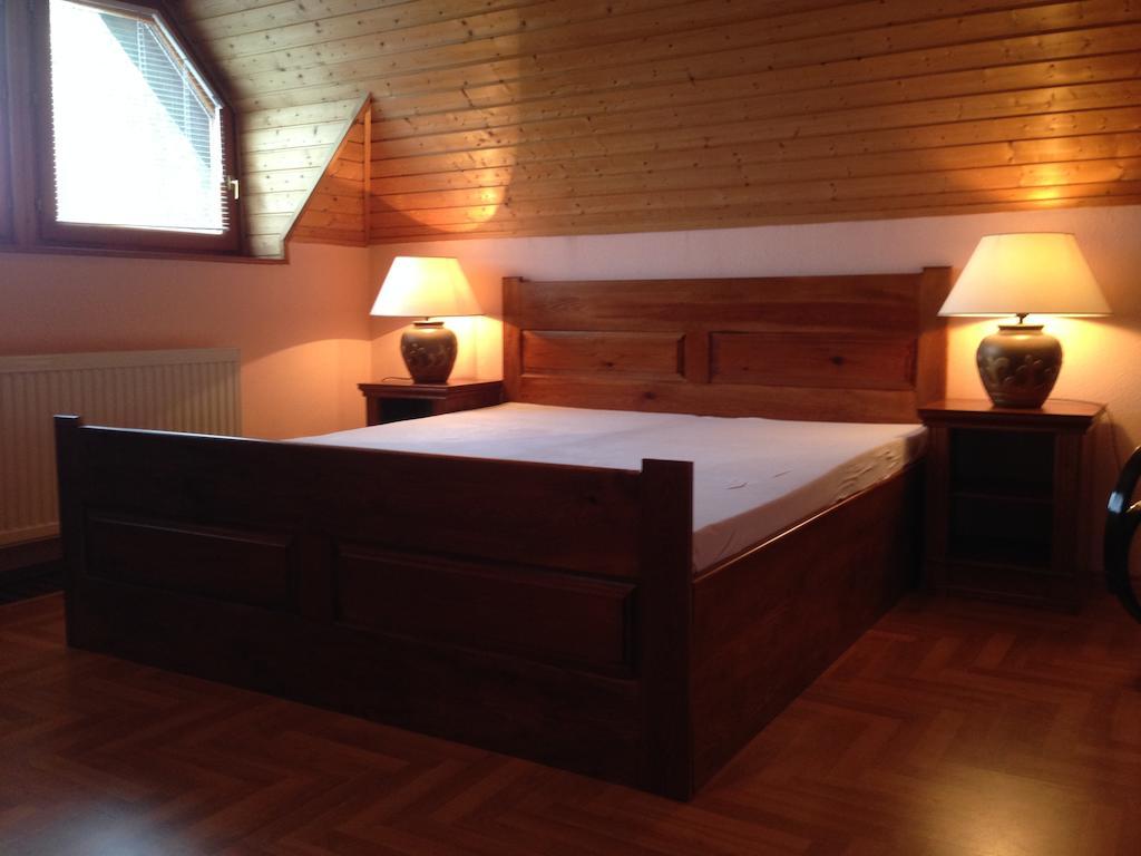 Juhasz Fogado Bed and Breakfast Fonyód Kamer foto